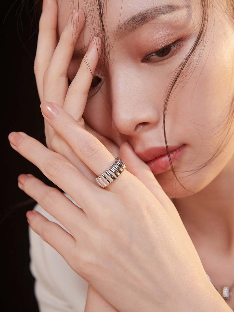 Lorelei Bold Ring